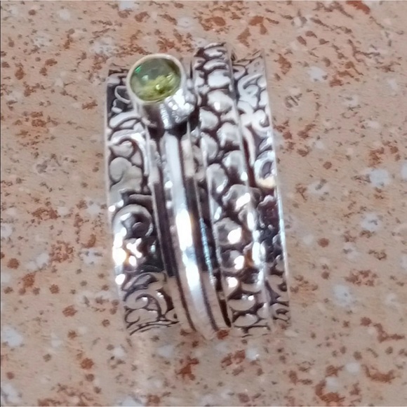 Silver meditation spinner rings with Gemstones - Picture 5 of 10